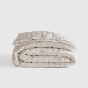 QUINCE Bamboo Dream Quilt King/Cal King Sand 6317